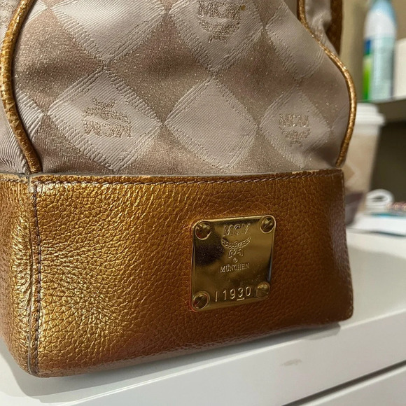 MCM Bag - Picture 2 of 16